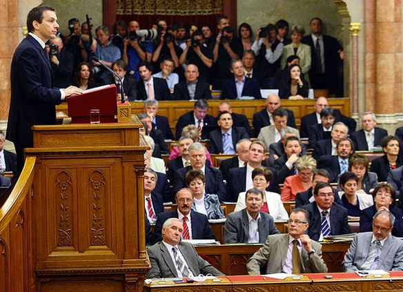 bajnai-parlament
